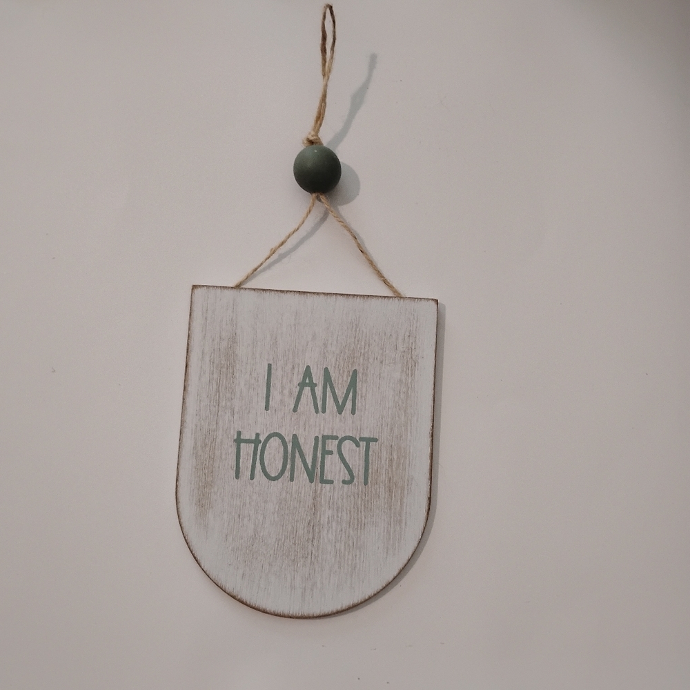 Rustic White and Green Wall Hanging Decor